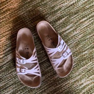 Women’s size 8 Birkenstock’s